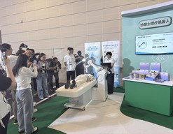 AI理疗机器人：以智能科技服务亚健康人群