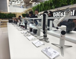 活力中国调研行丨AI时代，相机正升级为“智能拍摄助手”