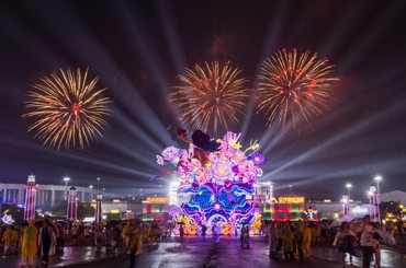 啤酒之城璀璨夜