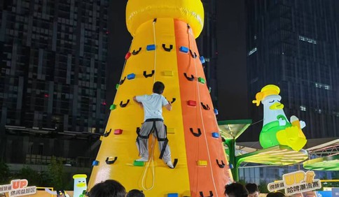 “哈酒币”卖空频频补货！周末啤酒节崂山会场大人孩子玩嗨了