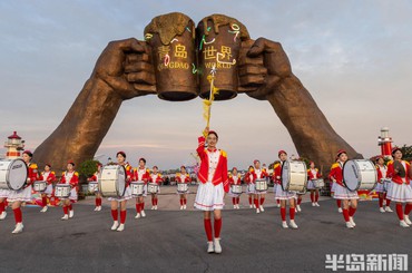 啤酒城全域巡游开启沉浸式狂欢