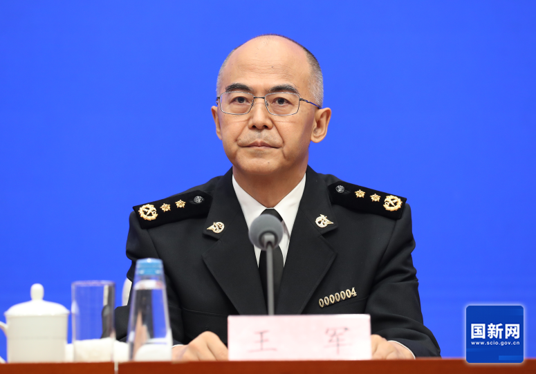 口岸用起“AI眼镜”“CT机” 海关总署：我国智慧海关建设已实现总装集成、基本成型