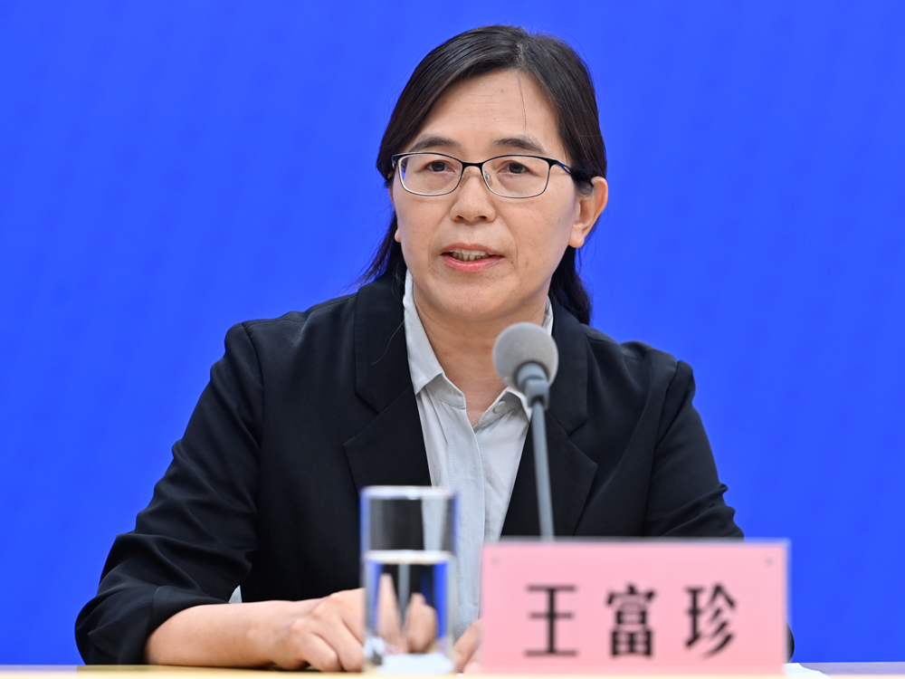 13岁女孩免费接种HPV疫苗，如果没打会影响入学吗？专家回应