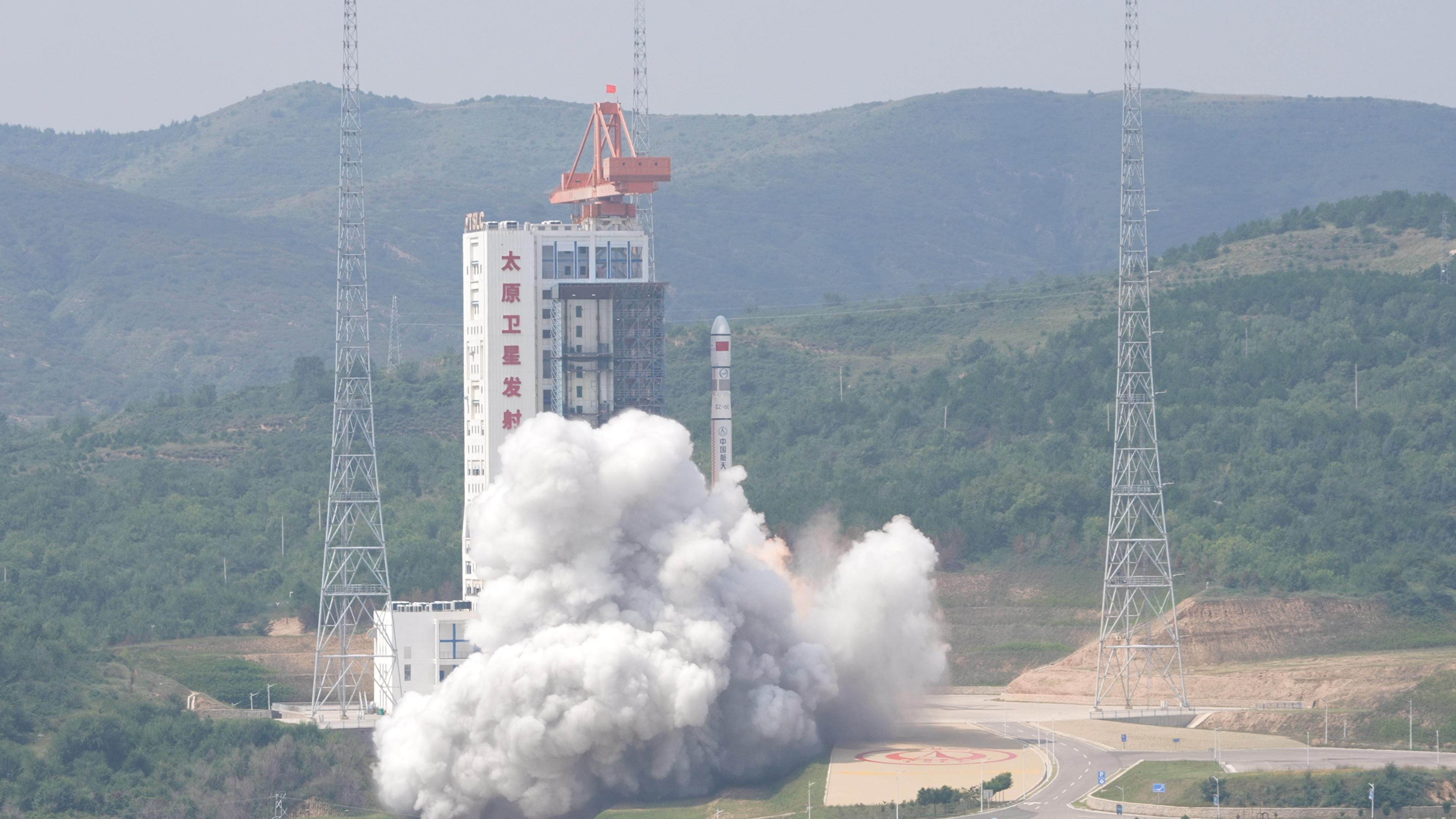 长六丙“一箭七星”发射成功