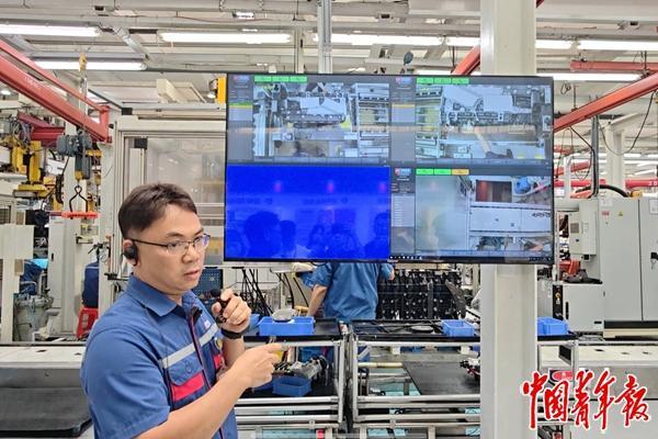 一线调查 被AI重塑的工厂
