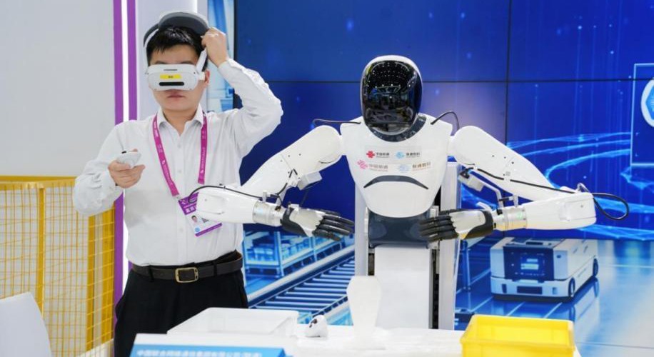 中国联通全栈数智能力亮相2026世界制造业大会
