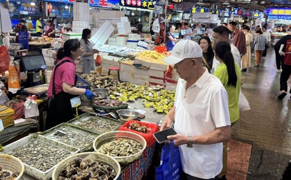 中秋将至，海鲜热销