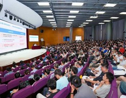 百门“AI社会通识教育新课”将在第二届上海老年学习课程展上亮相