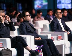 未来游戏电竞科技大会启用AR实时翻译系统