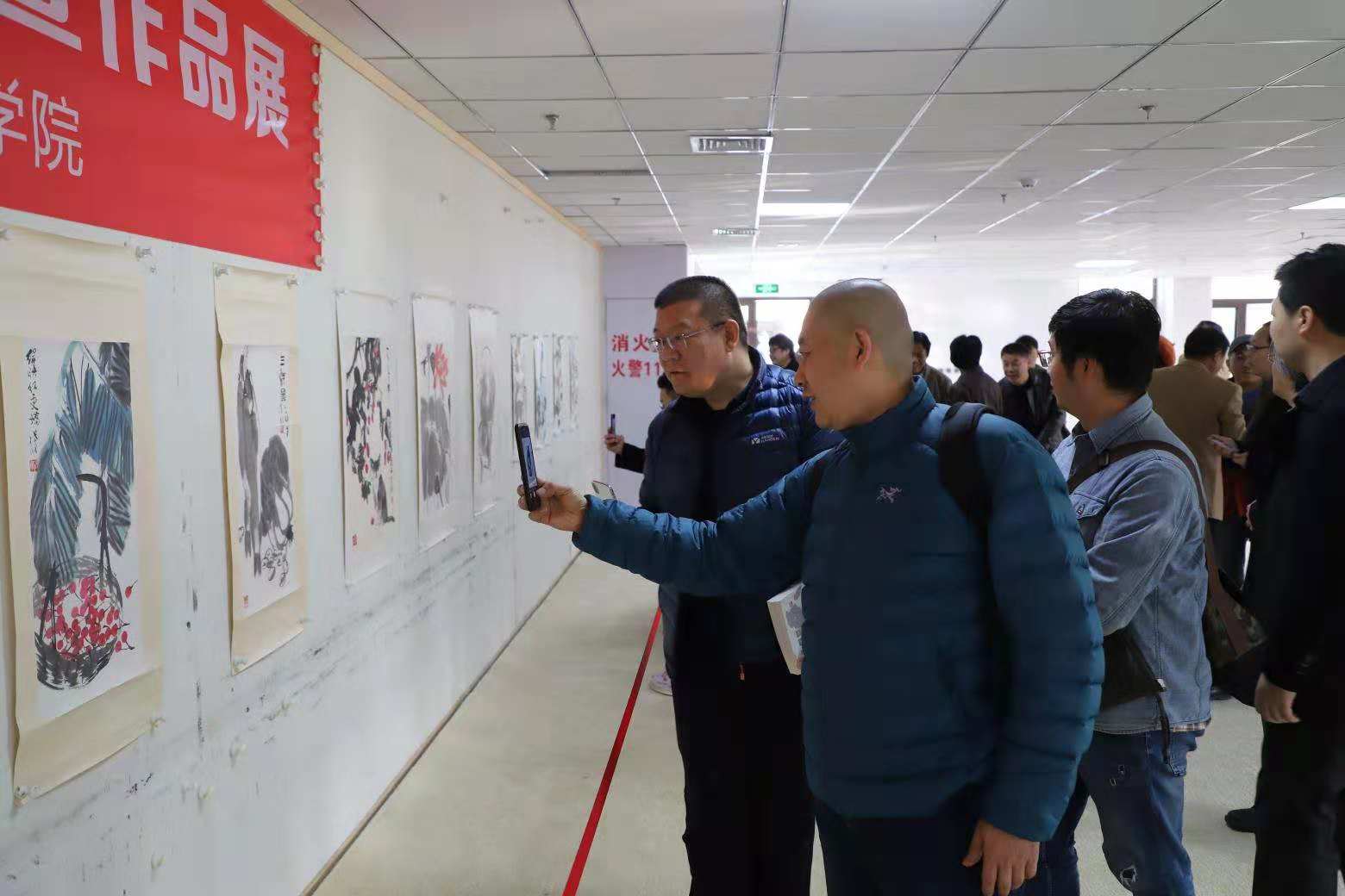 纪念张朋诞辰100周年画展暨研讨会亮相青岛画院