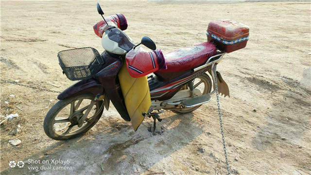 无证驾驶无牌摩托车还喝了两瓶啤酒酒司机被罚1400元