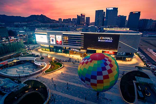 高品质特色酒吧休闲街区,崂山区正重点打造花园酒吧广场,协信星光里