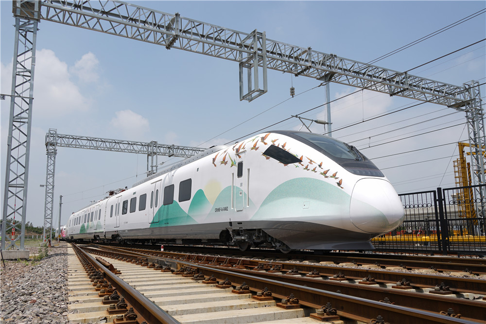 "青岛造"海口市域动车组交付出厂啦-半岛网