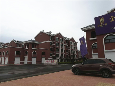 胆真大!即墨金府花园等小区没达验收标准就交付,律师:可向开发商索赔