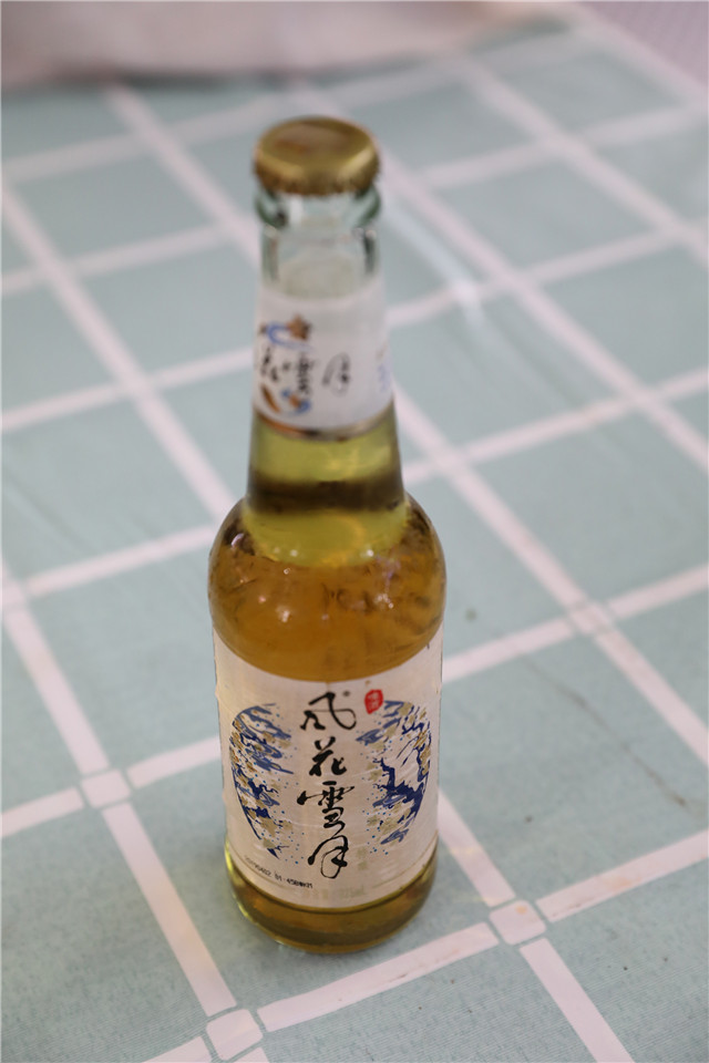 探访青岛国际啤酒节嘉士伯啤酒大篷:60余款经典美酒,130余种全球美食