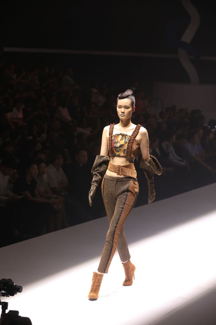 第十九届中国青岛国际时装周开幕持续至9月11日