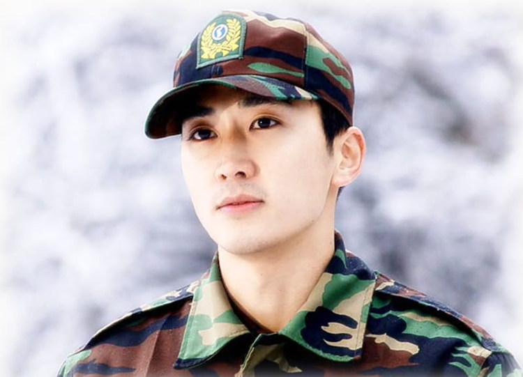 44岁宋承宪运动照肌肉满分 财产成韩国娱乐圈之最