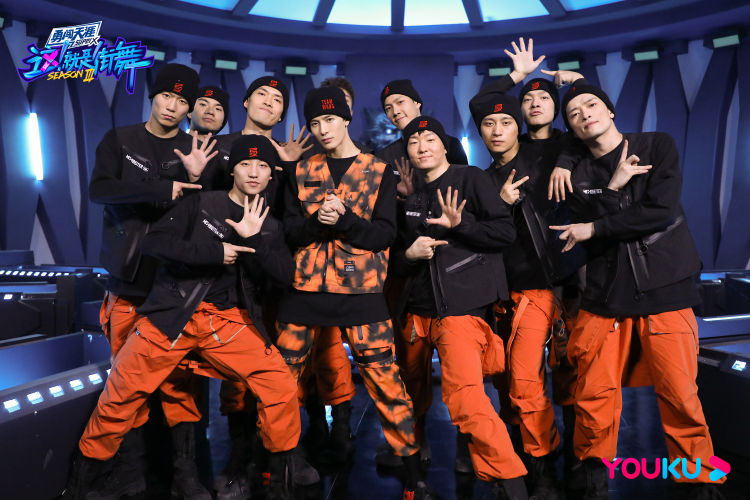 开播即battle这就是街舞3队长大秀震撼炸街放话赢就完事