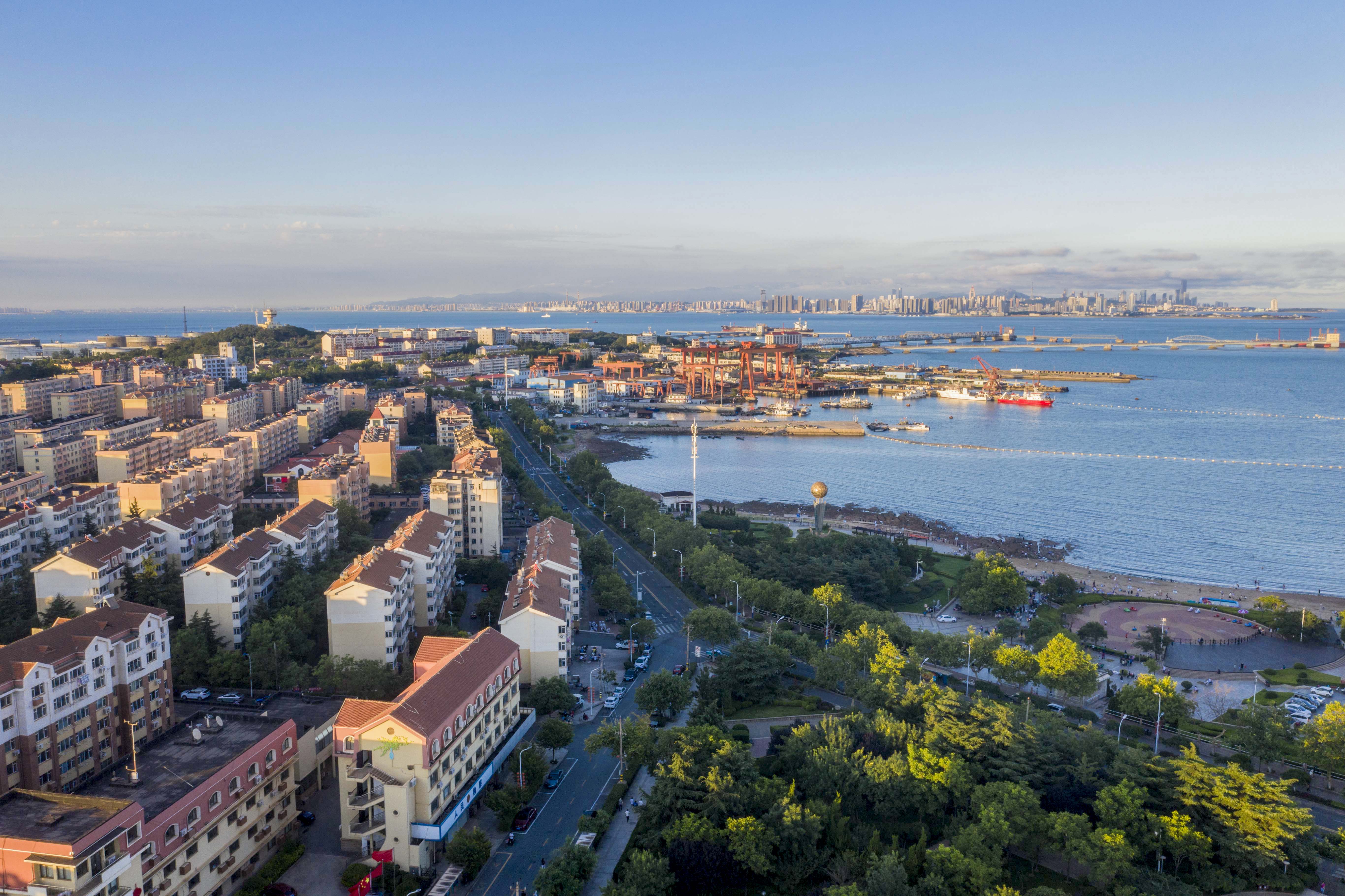 青岛西海岸新区黄岛街道三心工程描绘高效服务最美风景线