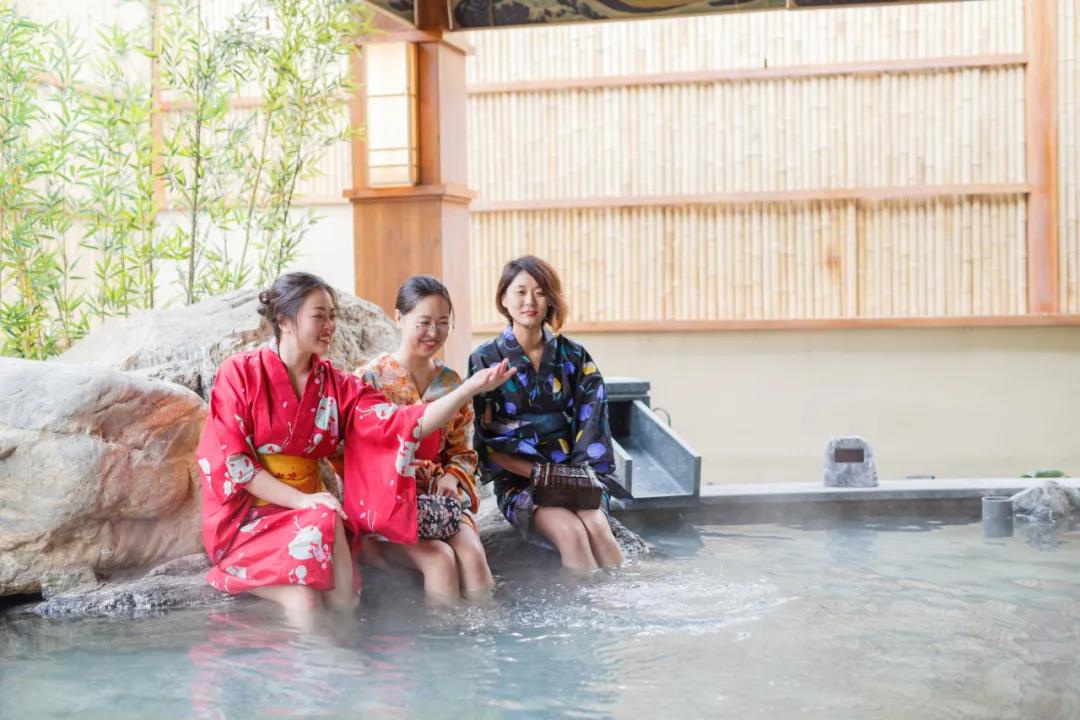 青岛又火啦极乐汤即墨温泉馆1月28日开业国内最大的海水溴盐温泉康养