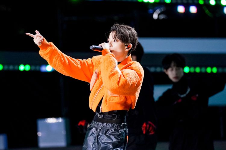 创造营20212月17日晚开播邓超唱跳首秀90个少年开启大冒险之旅