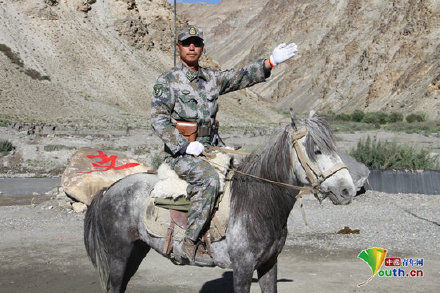 致敬,屹立喀喇昆仑的边防英雄 ——"英雄团长"祁发宝事迹在家乡引起