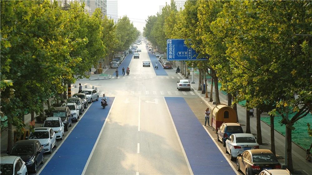 潍坊桐荫街北海路金马路路侧停车泊位开始收费管理