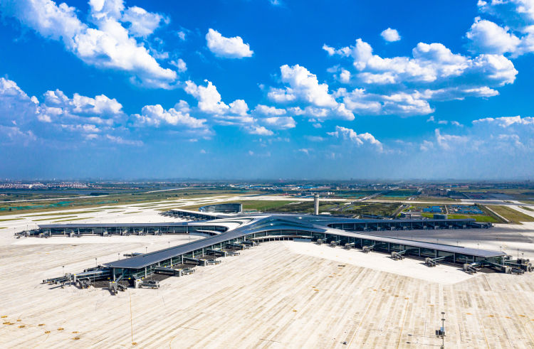 新进展青岛胶东国际机场顺利通过民航建设工程行业验收和使用许可审查