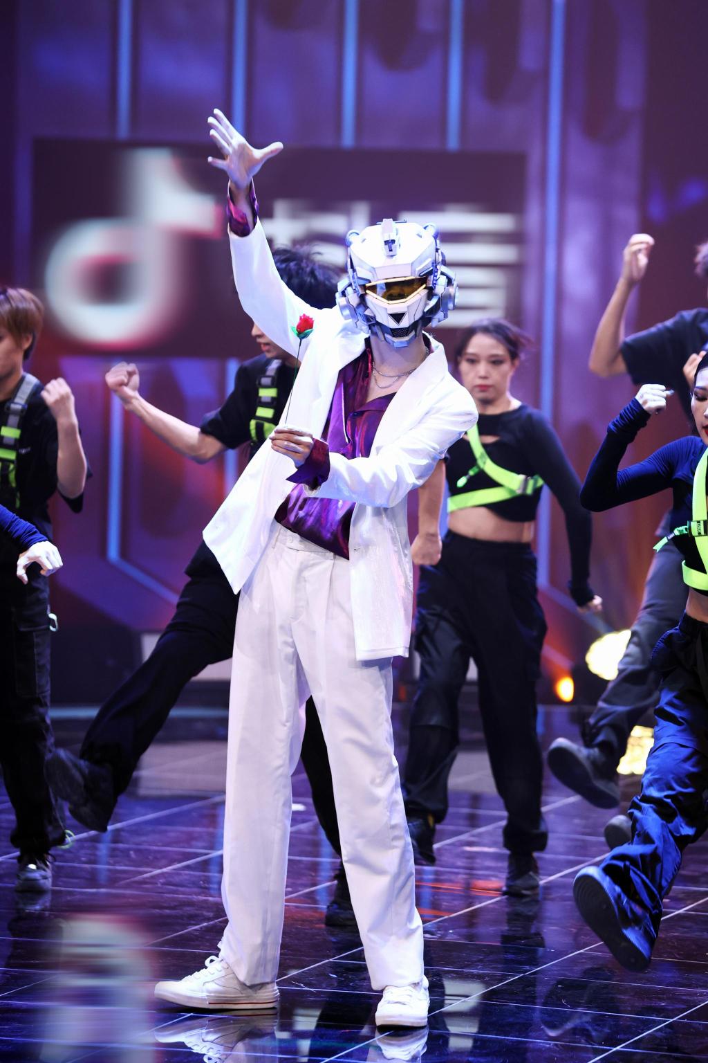 蒙面舞王第三赛段火热开启六位全新舞者各显神通