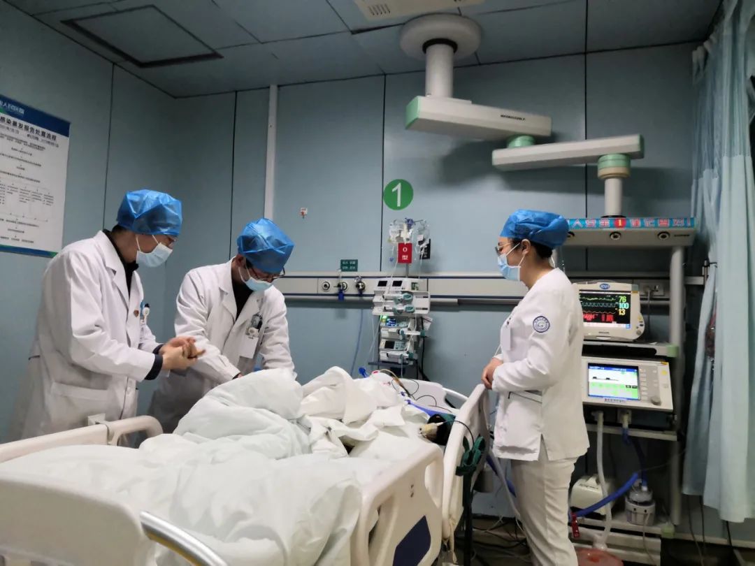 城医技术丨城阳区人民医院创伤中心多学科联合诊疗成功