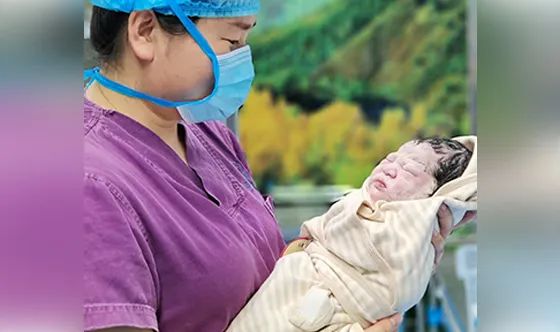 十个宝宝扎堆儿出生五男五女十全十美为什么她们都选择来莲池生孩子