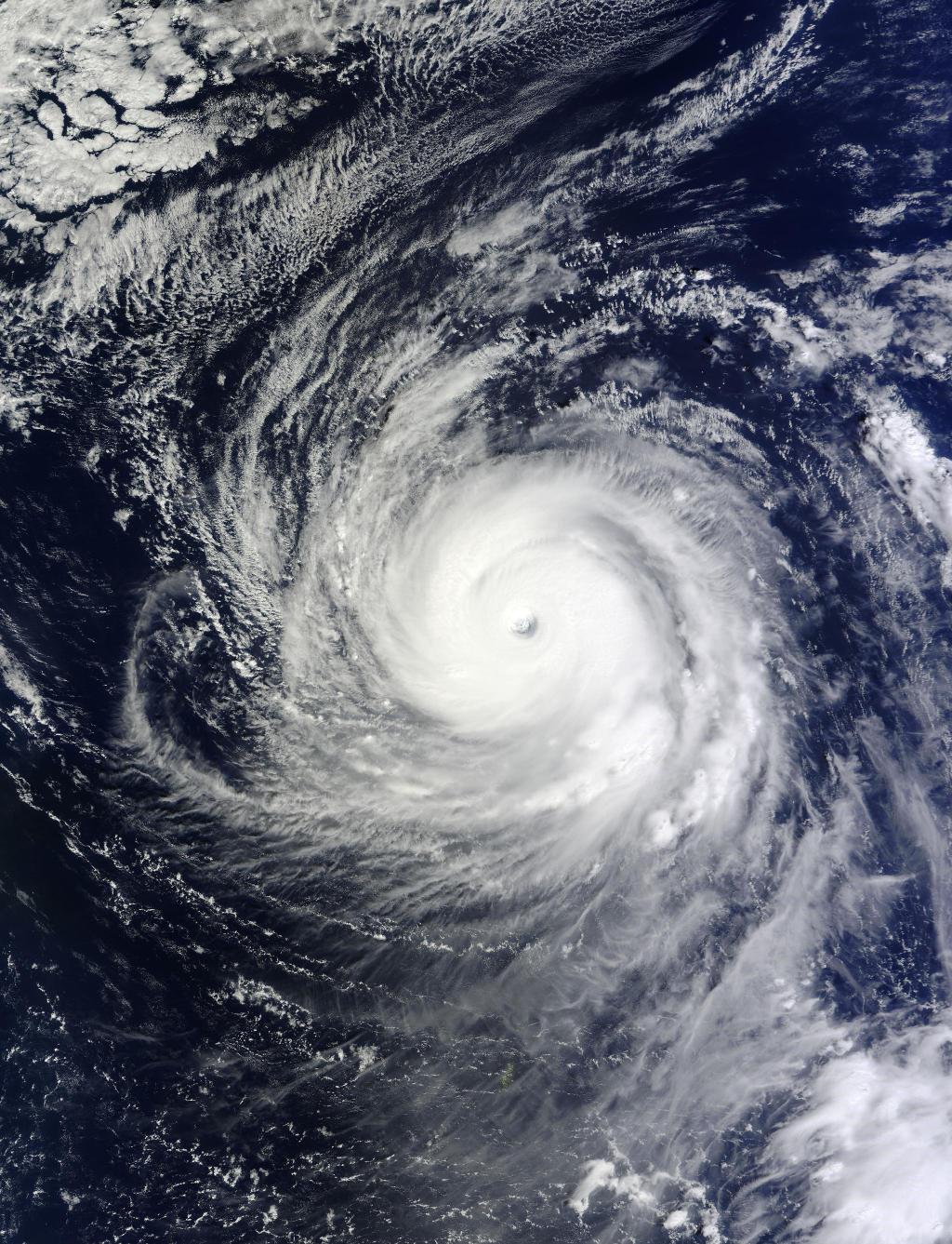 半島叨叨丨雨連連還沒走桑達又來了為什麼夏天容易有颱風怎麼形成的