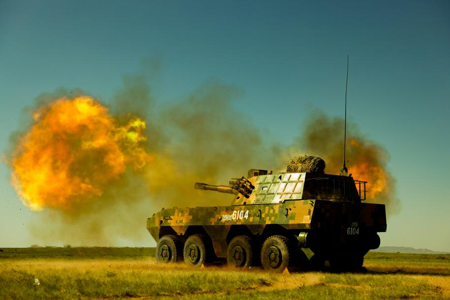 战神怒吼陆军第81集团军某合成旅炮兵营跨昼夜实弹射击演练掠影