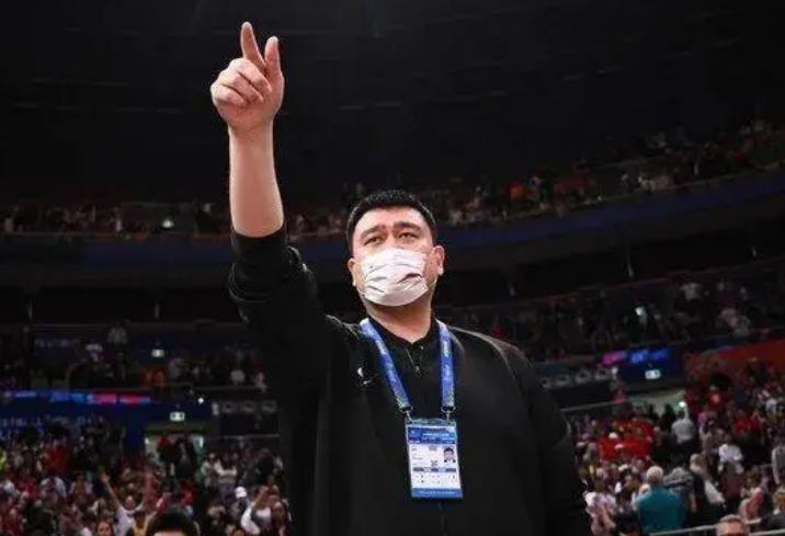 姚明谈19年世界杯失利：要想下一步做什么 也没料到会过成那样_中国女篮姚明评价_中国女篮世界杯决赛分析