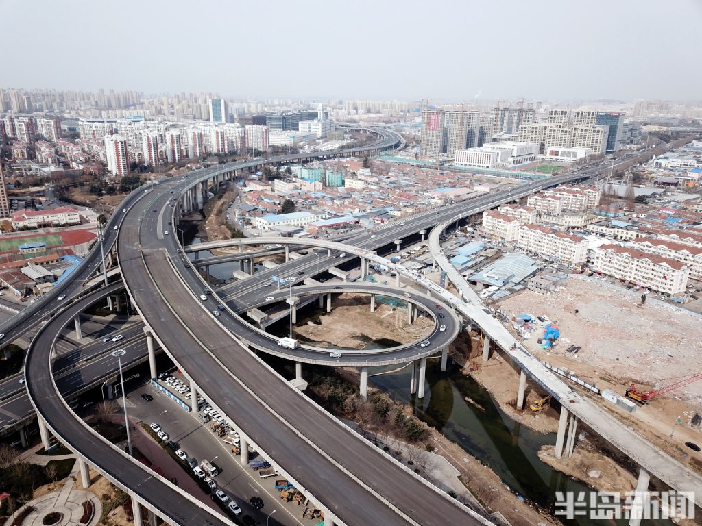 青岛跨海大桥快速路图片