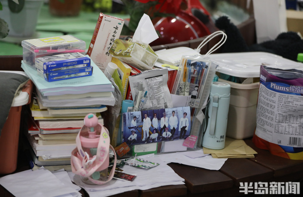 争分夺秒暑期图书馆里备战考研