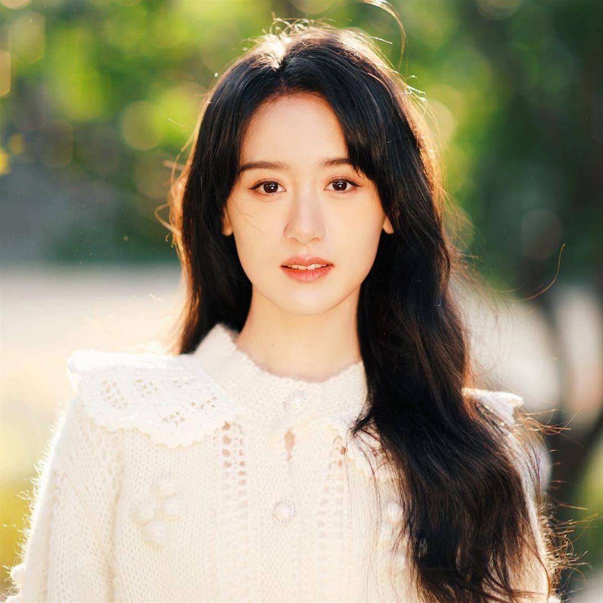 半岛聚焦丨多家卫视删除相关动态袁冰妍彻底凉凉为什么总有明星网红顶