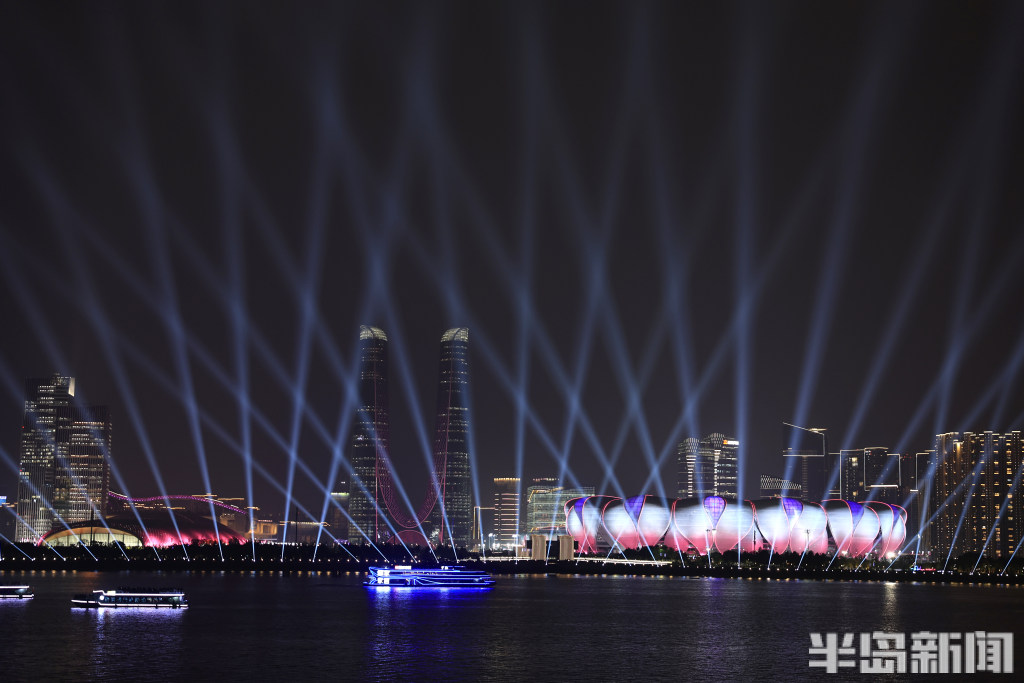 杭州城市阳台灯光图片