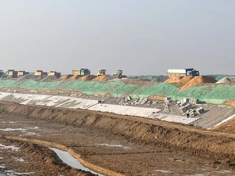 2024年省重大项目！青岛官路水库工程胶州段已启动河底铺筑！-半岛网