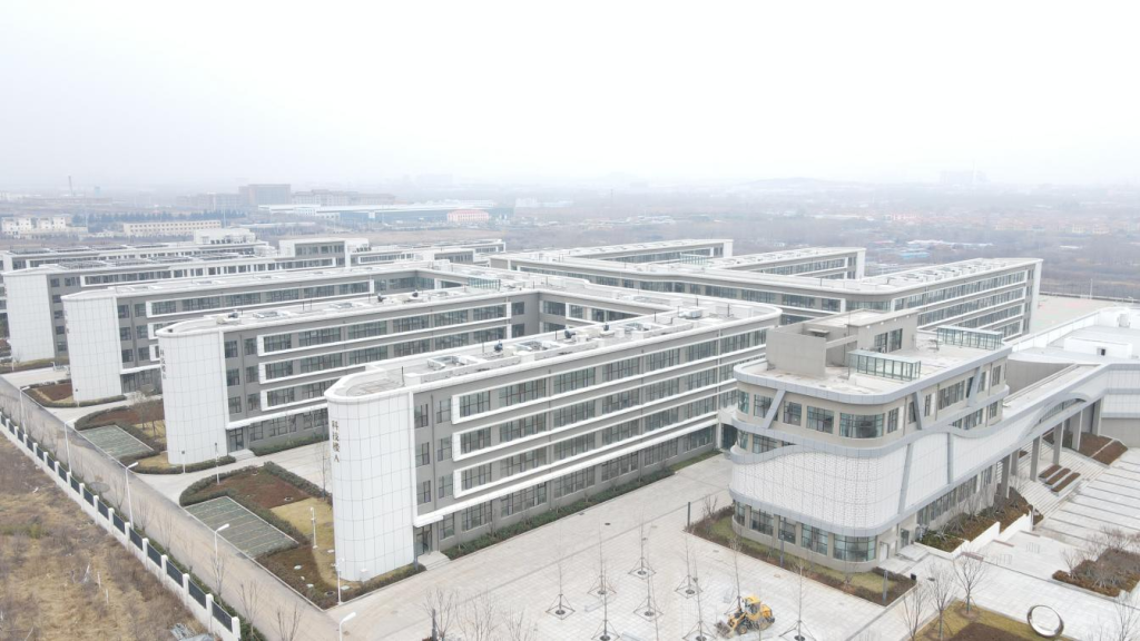 教学楼、科技楼、艺术楼……即墨四中新校区正式启用-半岛网