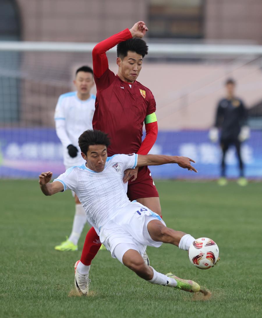 这是一个苦涩的周末青岛红狮主场首秀不敌大连英博海牛西海岸也双双