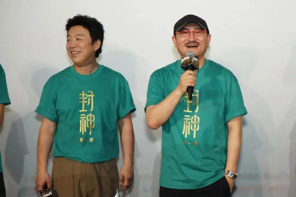 邓超鹿晗等现身青岛还有这些明星也对青岛爱得深沉