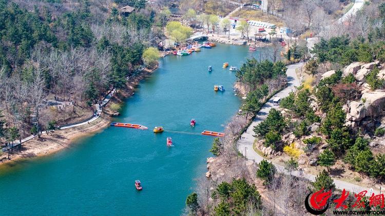 热度持续飙升清明节假期青岛大珠山景区人气爆棚