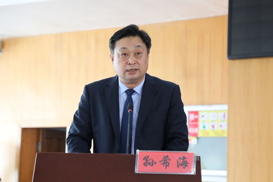 双向赋能山东第二医科大学附属诸城市人民医院揭牌