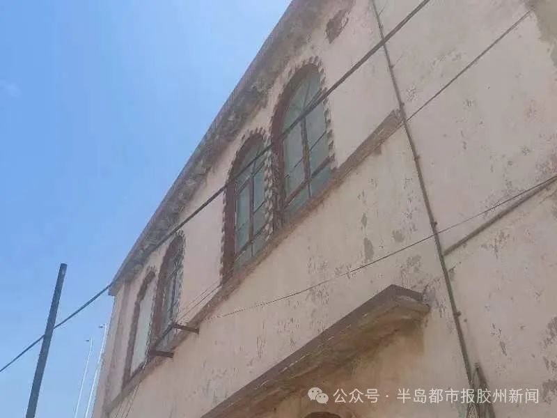 市民反映李哥庄镇204国道大沽河桥施工对房屋造成影响 房子裂纹了谁来