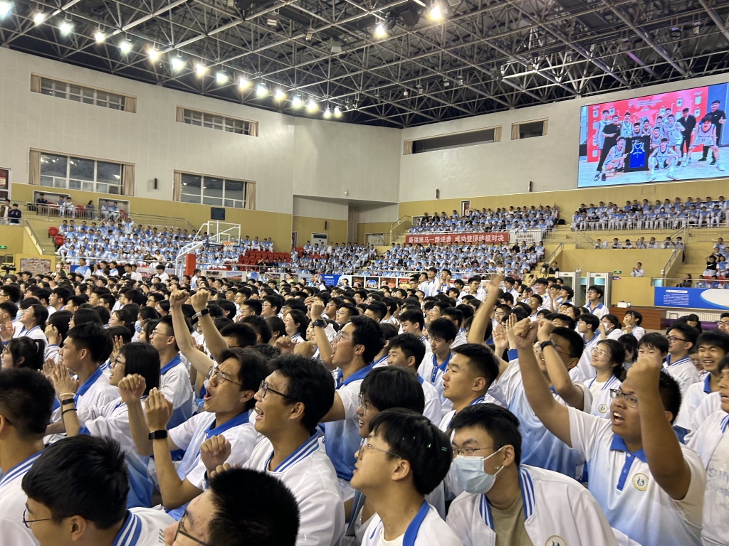 青岛六十七中屈居耐高联赛亚军,创造山东校园篮球新历史