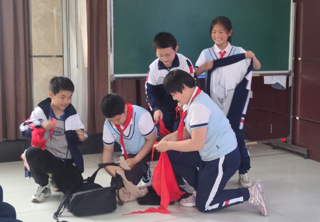 科普专家进校园！青岛陵县路小学举办水上安全和防溺水技能培训-半岛网