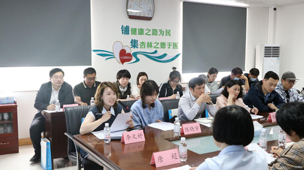 青岛市"卫生健康服务在基层"主题宣传活动走进胶州