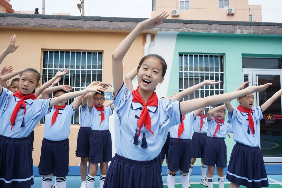 青岛基隆路小学图片