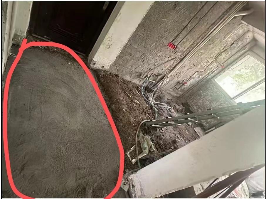 二十年老房被租户私挖地下室!有关部门:业主玩“失踪”,正准备立案-半岛网